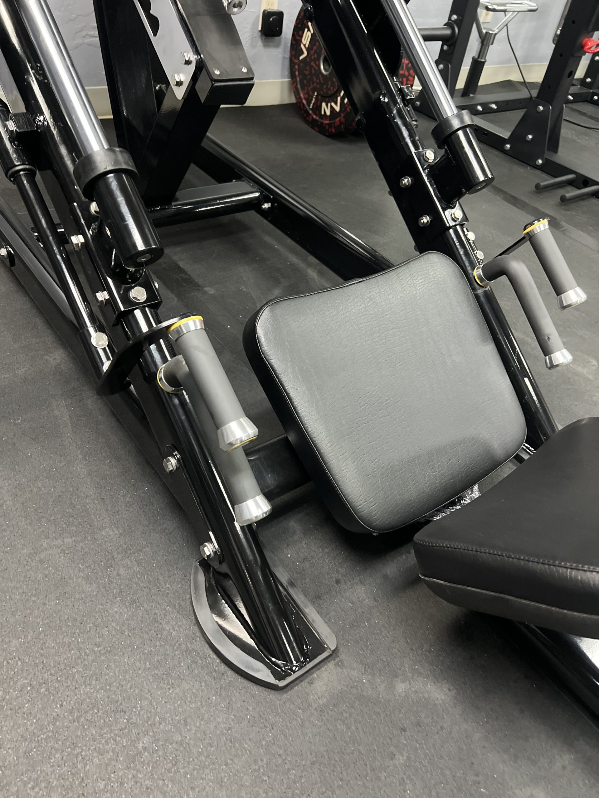 LEG PRESS MACHINE – Shop Dungeon Gear